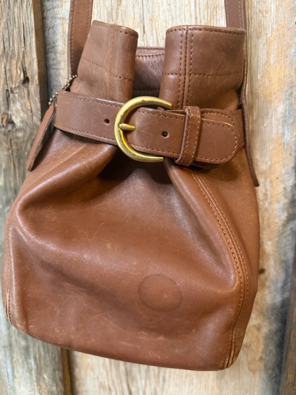 Vintage Coach BELTED BUCKET POUCH Soho 4156 Tanned Leather 90s Crossbody Bag - Picture 2 of 16